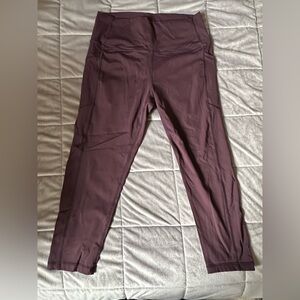 ZYIA light & tight plum leggings with pockets